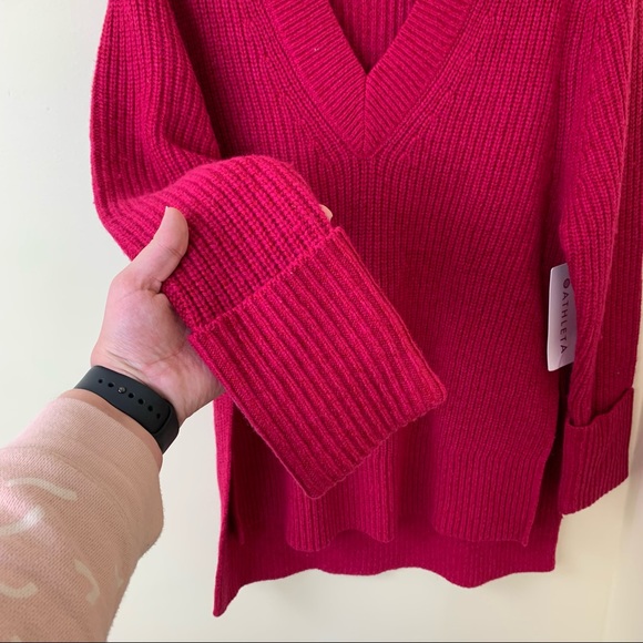 NWT Athleta Shasta V-Neck Oversized Chunky Knit Sweater in Bright Pink Size XS - Picture 6 of 14